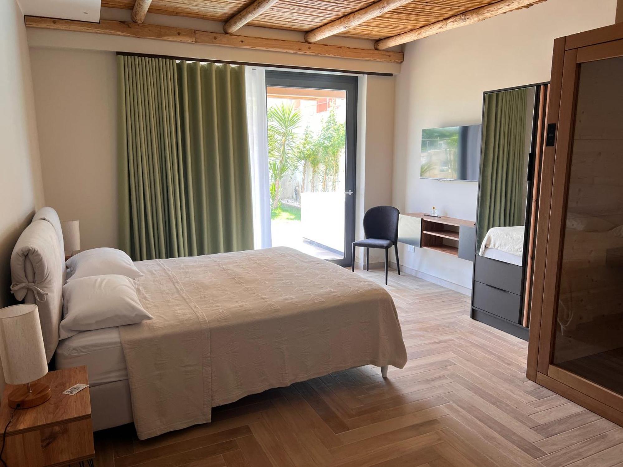 Shah Rooms&Relax Taranto Esterno foto