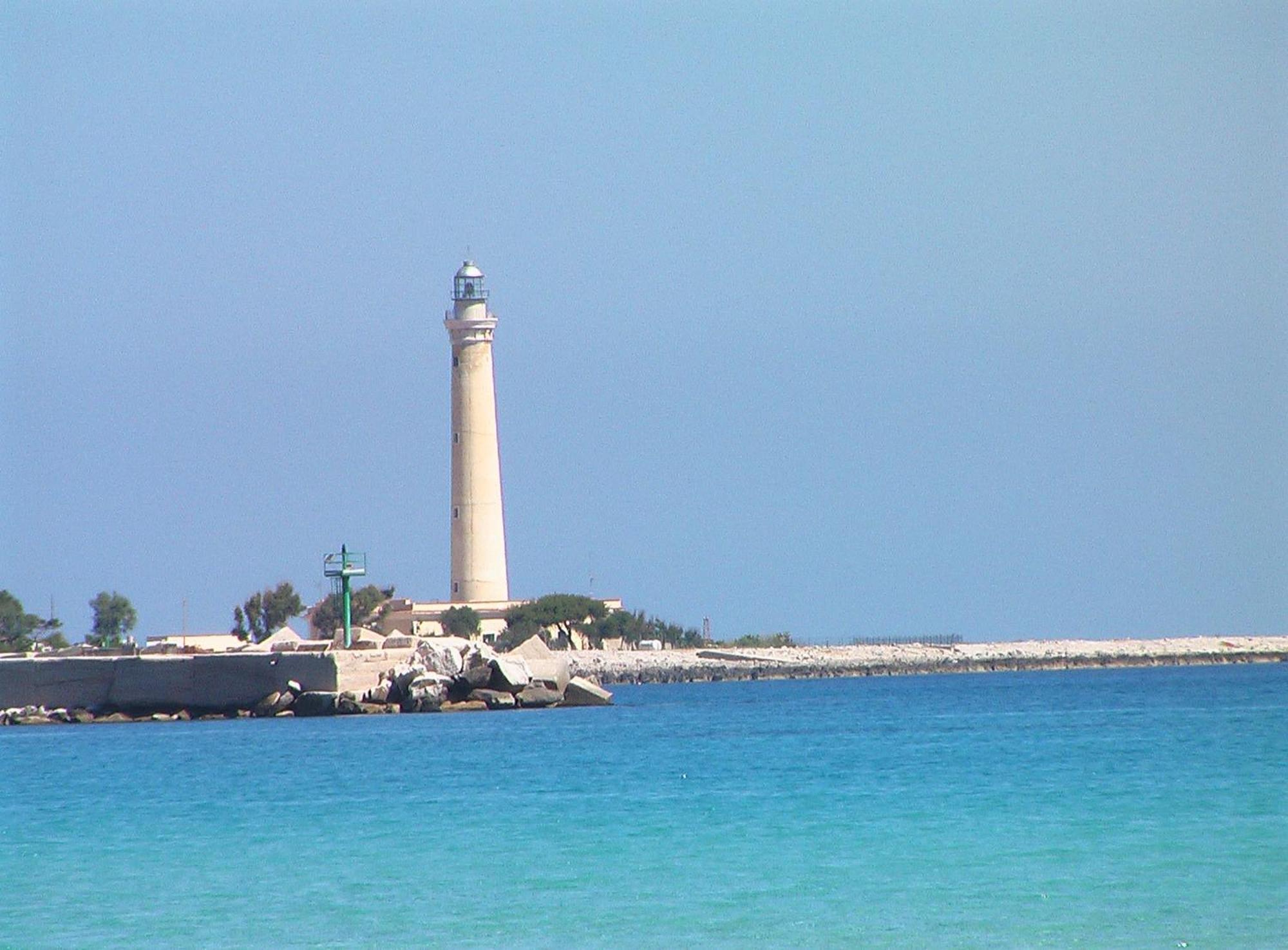 Shah Rooms&Relax Taranto Esterno foto